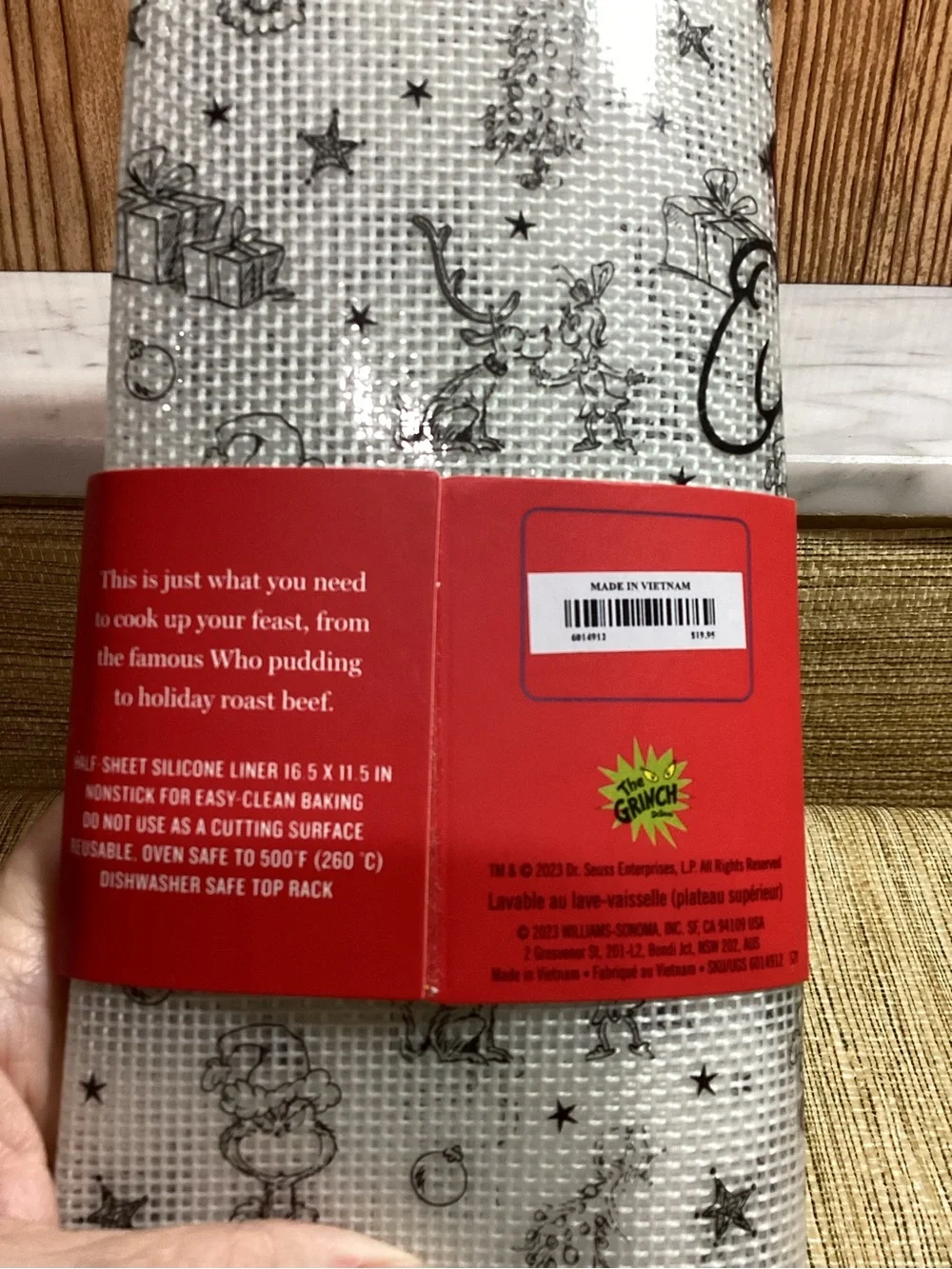 Williams Sonoma The Grinch Nonstick Baking Mat - Green/Red
